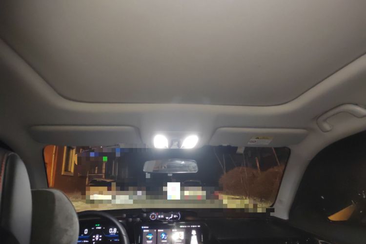 Used CHANGAN OSHAN Z6 2022 Blue Whale 1.5T DCT Luxury Model Headliner