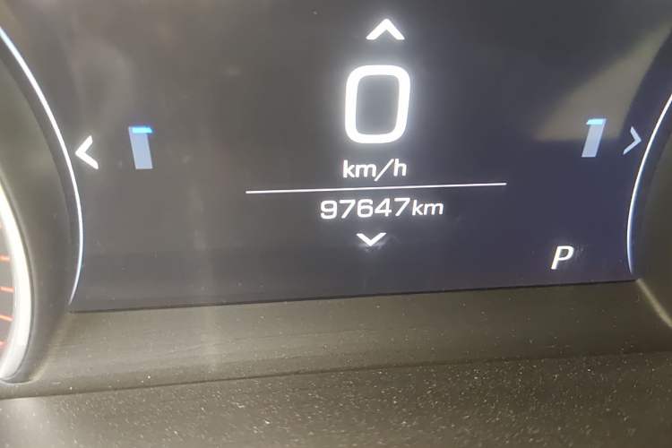 Used Cadillac CT6 2021 28T Fashion Edition Odometer Close Up