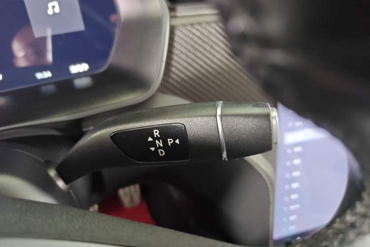 Used Tesla Model X 2020 Performance High-Performance Edition Gear Lever