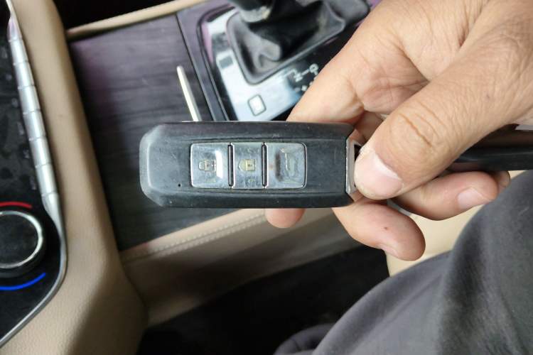 Used Baojun 730 2017 1.8L iAMT Prestige Version 7 Seats