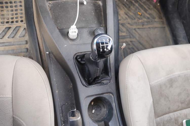 Used Wuling Hongguang 2014 1.2L S Standard Version China IV Standard