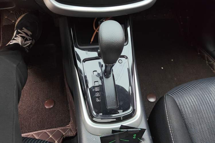 Used Nissan Tiida 2019 1.6L CVT Cool Edition China VI Standard