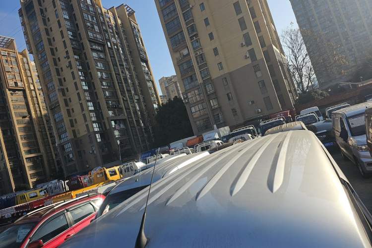 Used Wuling Rongguang 2021 1.5L Extended Basic Version L3C
