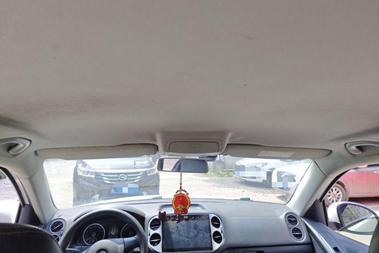 Used Volkswagen Tiguan 2016 300TSI Automatic Two-Wheel Drive Trend Edition Headliner