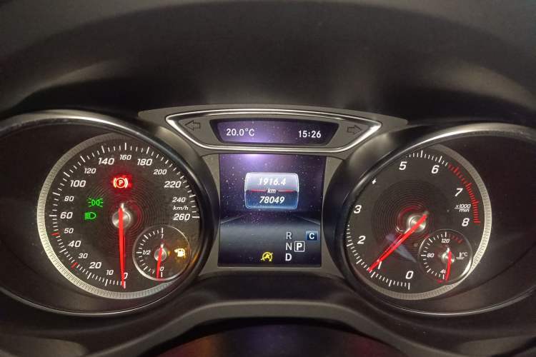 Used Mercedes-Benz GLA 2018 GLA 200 Sport Edition Instrument Cluster