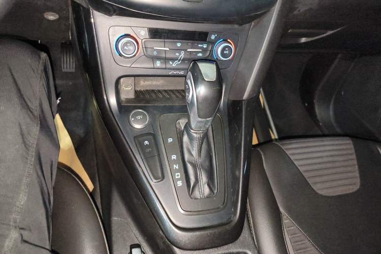 Used Ford Focus 2018 Hatchback Classic EcoBoost 180 Automatic Elite Model