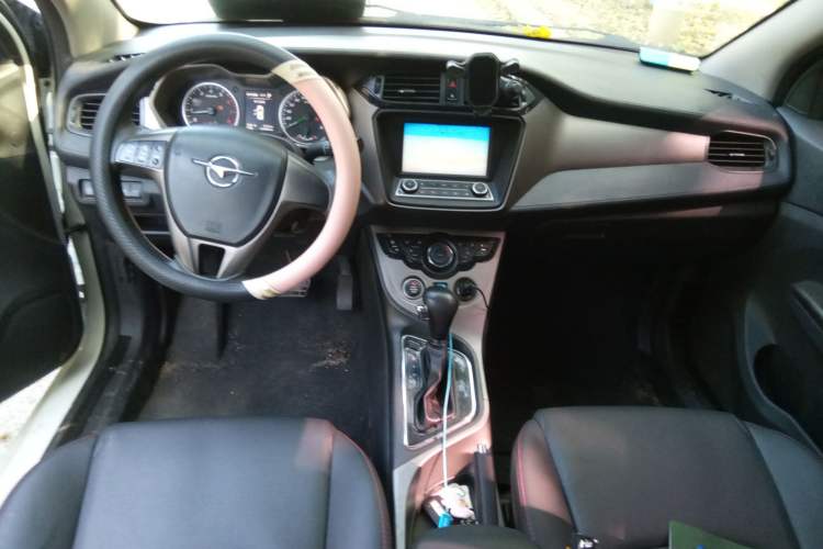 Used Haima M3 2016 1.5L CVT Smart Luxury Version
