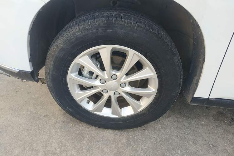 Used Haval M6 2023 PLUS 1.5T Manual Luxury Smart Connectivity Model
