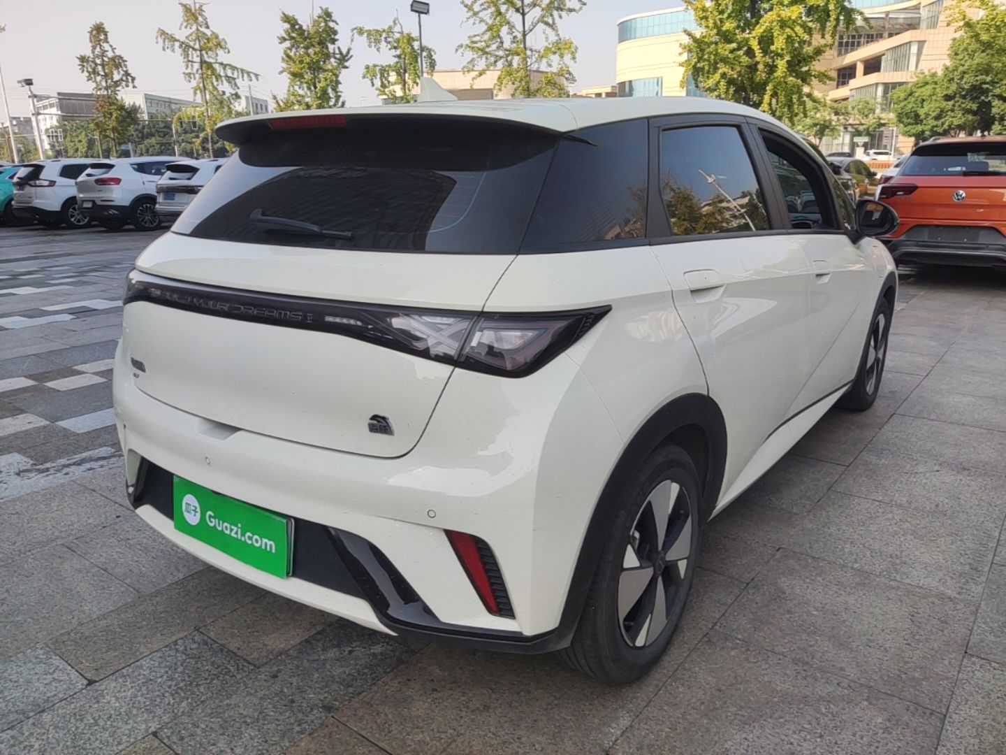 BYD Dolphin 2023 420 km Fashion Edition — снимка 6