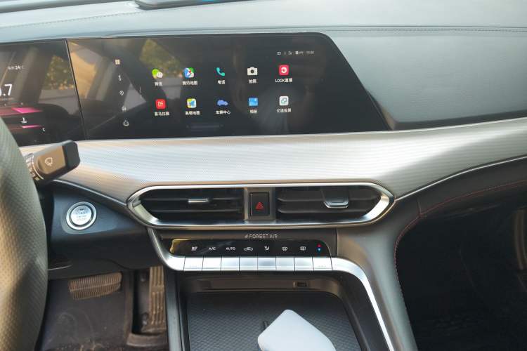 Used CHANGAN UNI-T 2020 1.5T Prestige Version Audio And AC Panel