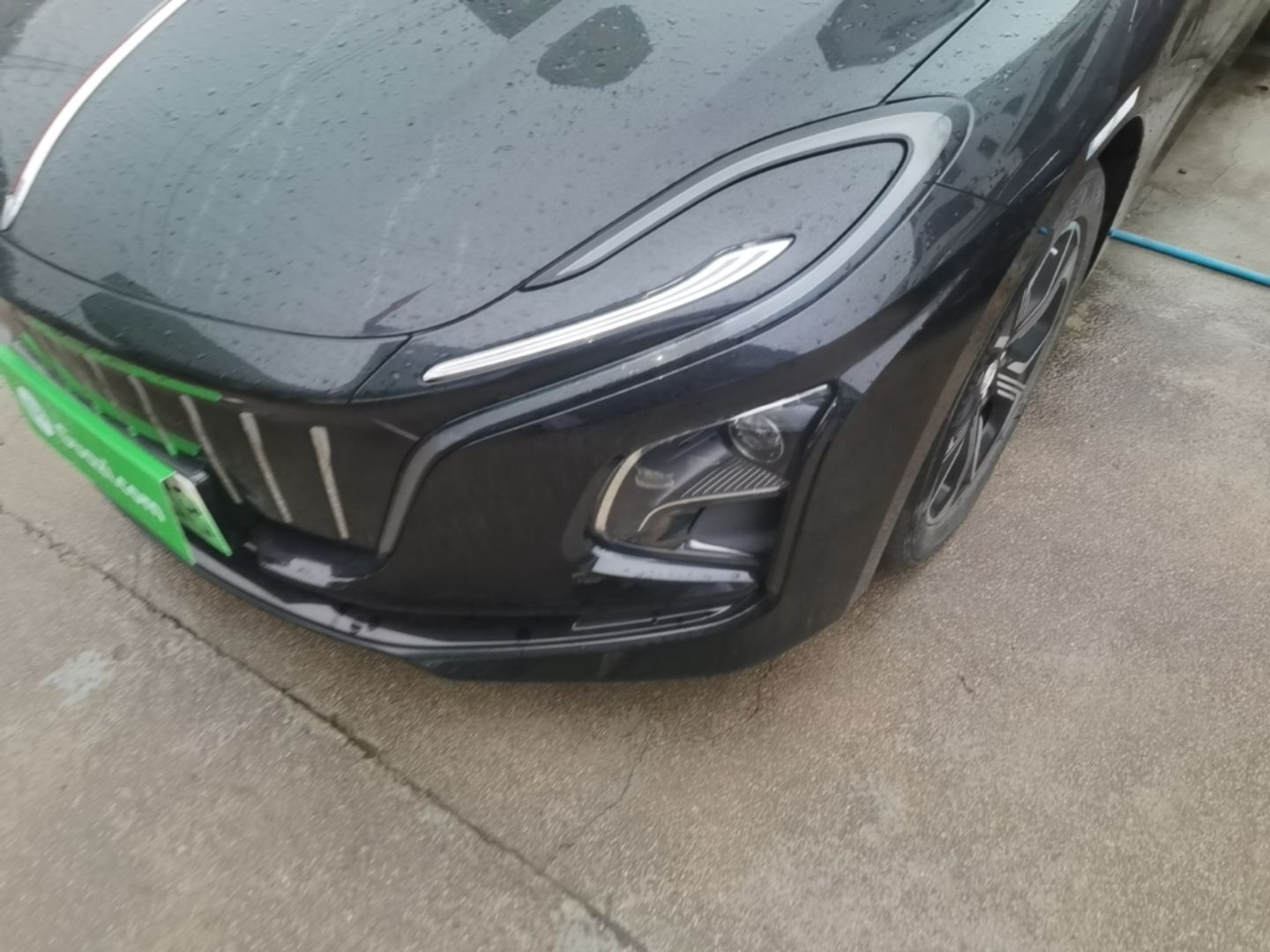 Hongqi E-QM5 2023 Revised Version Basic Travel Edition — снимка 8