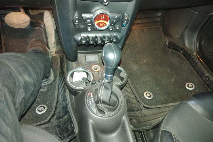 Used MINI MINI 2012 1.6T COOPER S Bayswater