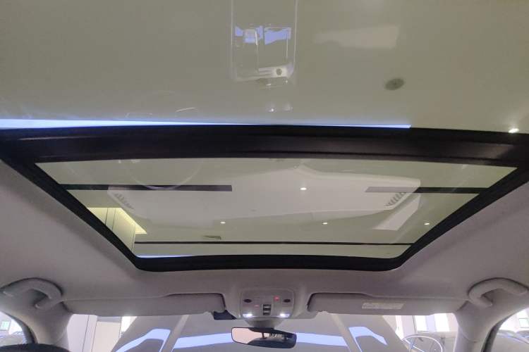 Used Audi Q6 2024 40 TFSI quattro Guanyun Edition Yulin Package 7 Seats Headliner