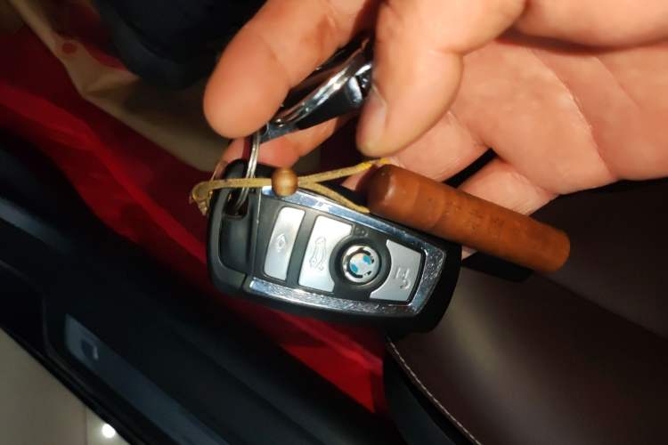 Used BMW 5 Series 2014 525Li Luxury Design Package
