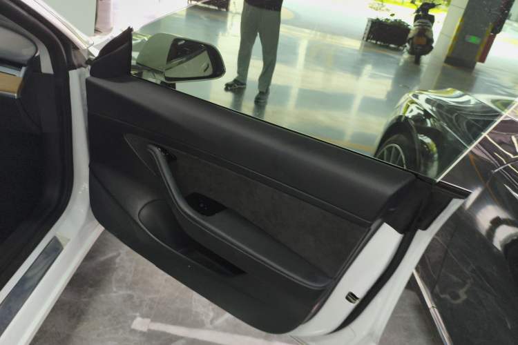 Used Tesla Model 3 2019 Standard Range Rear-Drive Upgraded Version