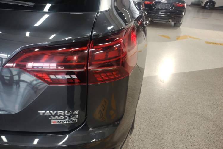Used Volkswagen Tayron 2019 380TSI All-Wheel Drive R-Line China V-standard
