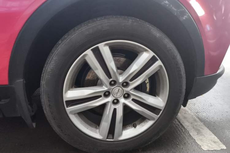 Used Zotye T700 2017 1.8T Dual-Clutch Prestige New Year Edition
