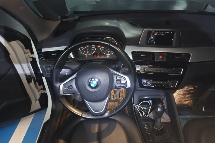 Used BMW X1 2016 sDrive18Li Premium Edition
