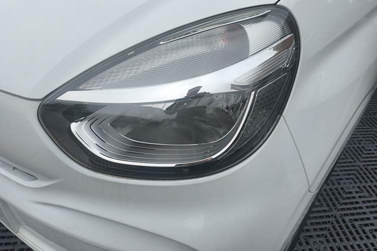 Used Roewe Clever 2022 311km QiQi BoBo Edition Left Front Headlight