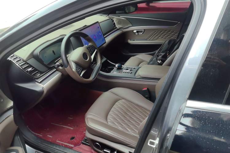 Used BYD Han 2023 DM-i Champion Edition 121KM Prestige Model
