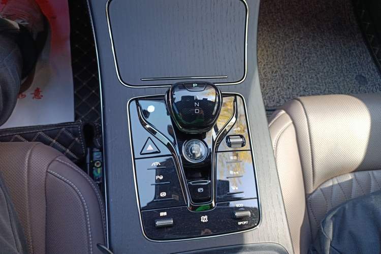 Used BYD Han 2020 EV Four-Wheel Drive High-Performance Flagship Model
