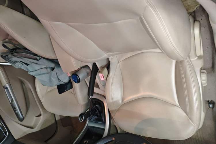 Used Baojun 630 2014 1.5L manual Comfort trim level