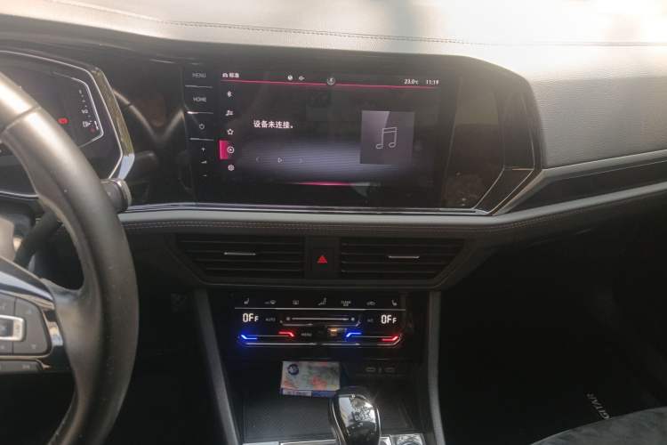 Used Volkswagen Sagitar 2021 280TSI DSG Luxury Smart Connectivity Edition
