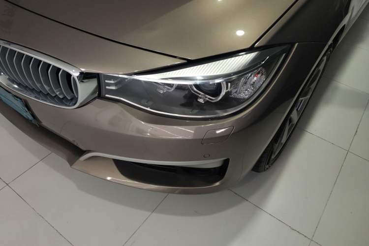 Used BMW 3 Series GT 2013 328i Sport Design Package Left Front Headlight