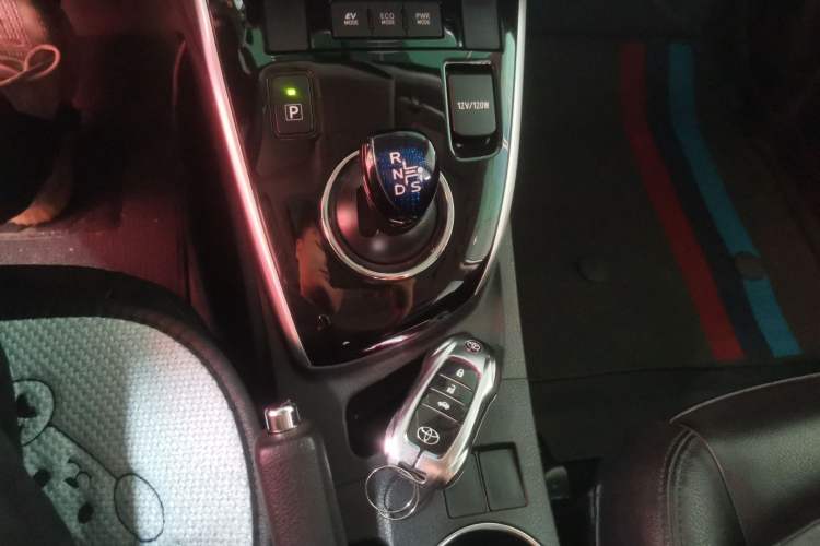 Used Toyota Corolla 2017 Revised Dual-Engine 1.8L E-CVT Leading Edition