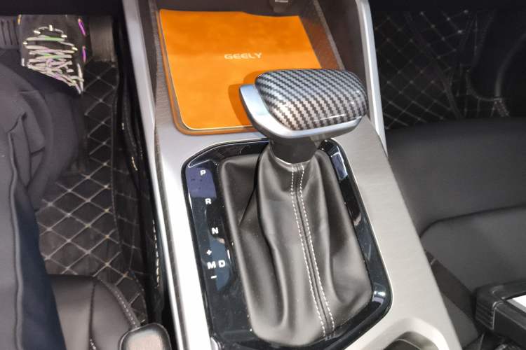 Used Geely Auto Emgrand 2025 4th Generation 1.5L CVT Longteng Edition
