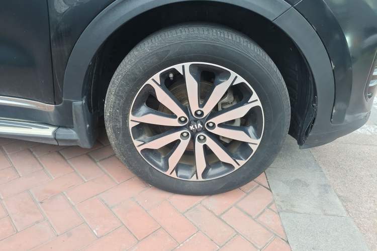 Used Kia KX5 2016 2.0L Automatic 2WD Premium Right Front Wheel Hub