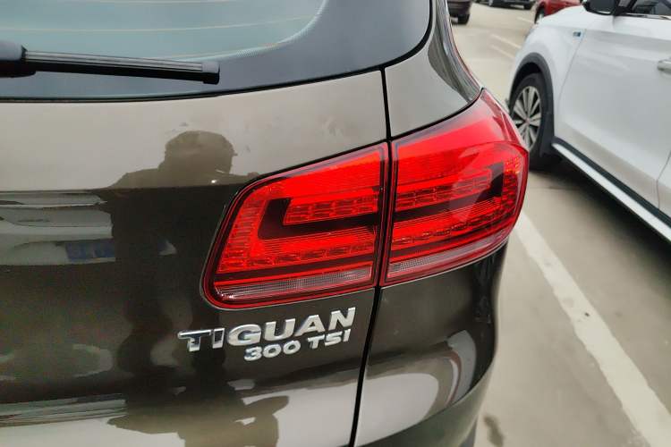 Used Volkswagen Tiguan L 2016 300TSI Automatic Two-Wheel Drive Trend Edition