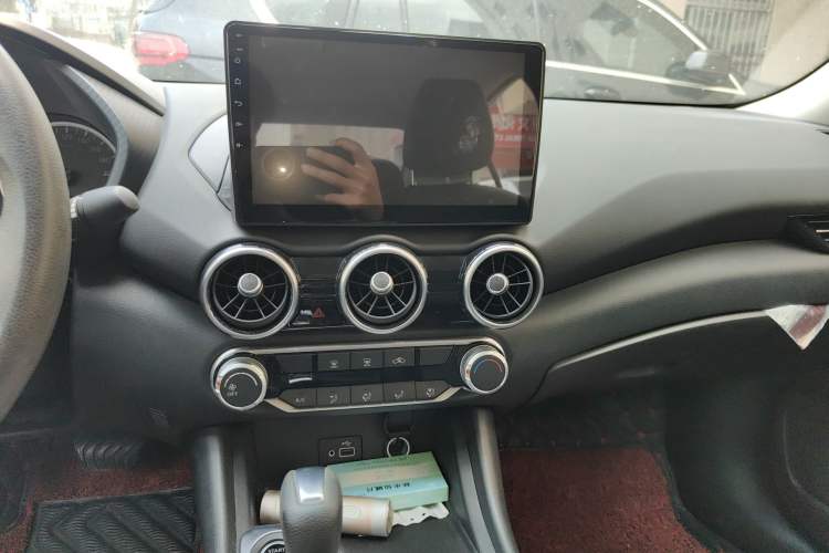 Used Nissan Sylphy 2020 1.6L XE CVT Comfort Edition Audio And AC Panel