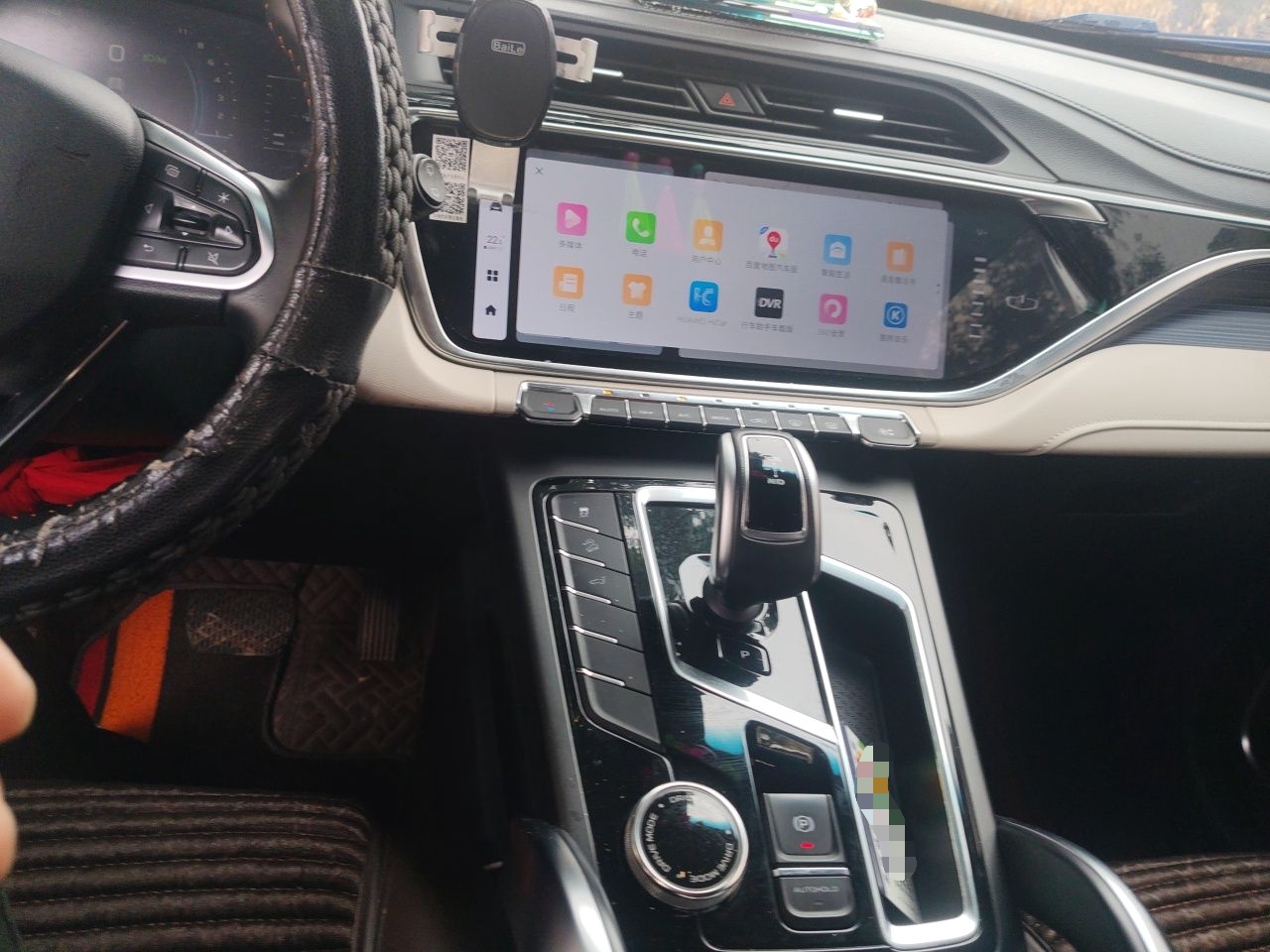 Geely Auto Emgrand X7 Sport 2022 Boyue X 1.8TD DCT ZhiShang Model — снимка 14