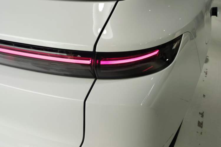 Used Li Auto L6 2024 Max Right Rear Taillight