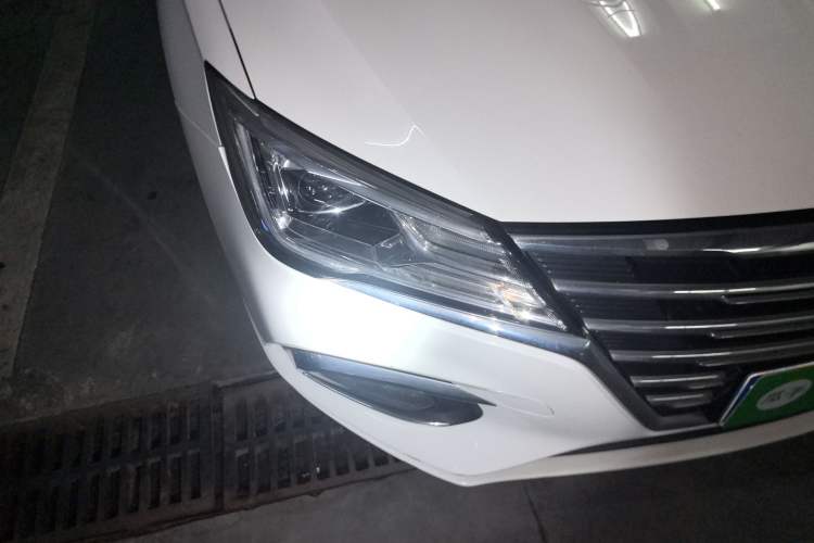 Used Roewe i5 2019 1.5L Automatic 4G Connected Langhao Edition
