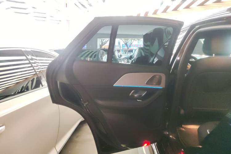 Used Mercedes-Benz GLE Coupe 2024 GLE 450 4MATIC Coupe SUV Fashion Model