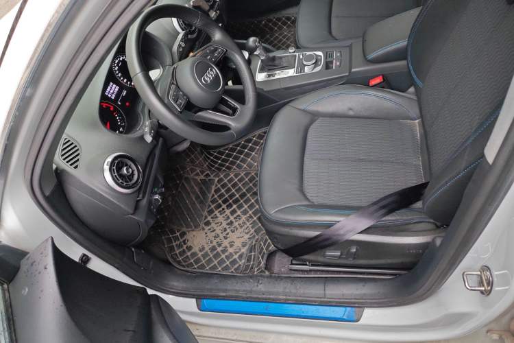 Used Audi A3 2019 Sportback 35 TFSI Fashion Edition China VI Emission Standard