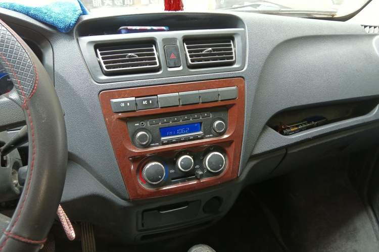 Used CHANGAN KAICHENG Ruixing M60 2020 1.5L Standard Version China VI 6-Seater DAM15KR
