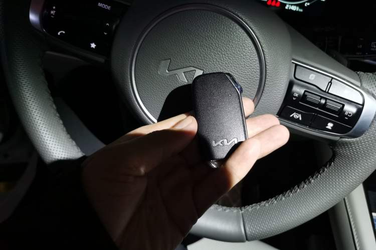 Used Kia Sportage (Chinese Domestic Model) 2023 1.5T Two-Wheel Drive Prestige Edition Vehicle Key