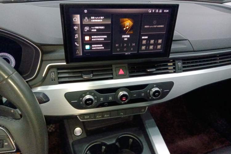 Used Audi A4L 2020 40 TFSI Fashion Dynamic Model Audio And AC Panel