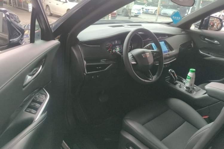 Used Cadillac XT4 2022 28T Two-Wheel Drive Fashion Edition
