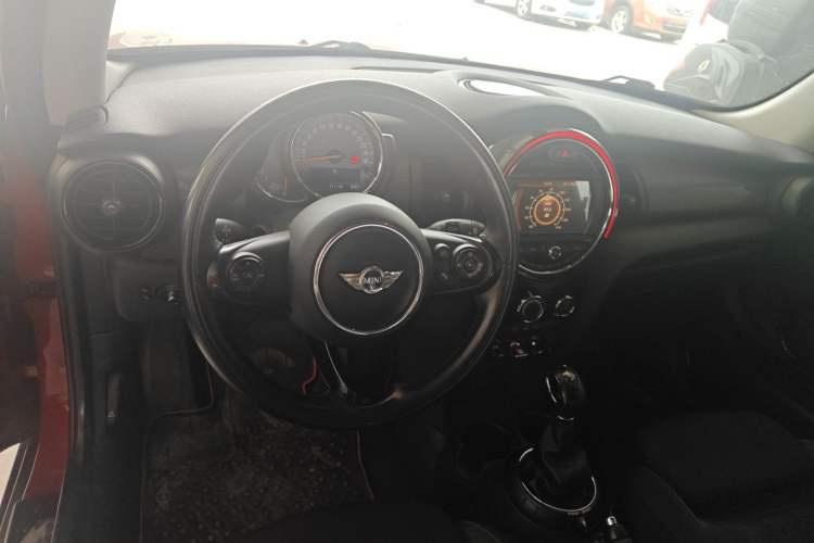 Used MINI 2016 1.5T COOPER
