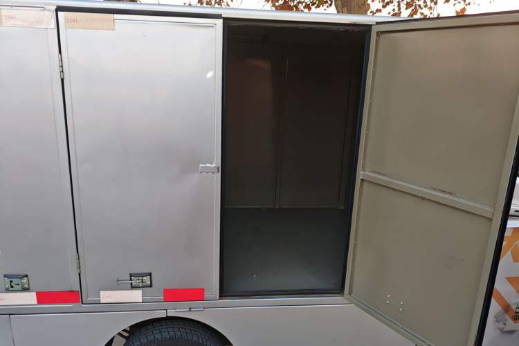 Used Neomor D01 2023 Van – Comfort Version