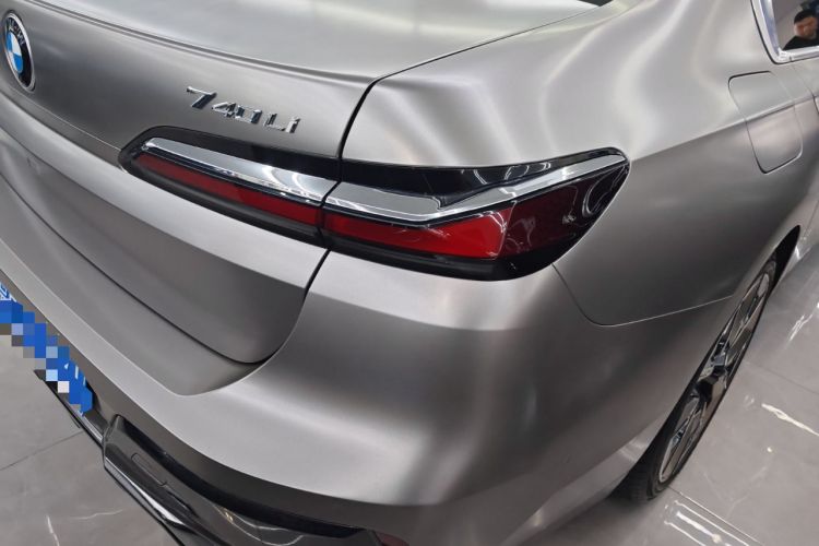 Used BMW 7 Series 2023 740Li Leading Model M Sport Package Right Rear Taillight