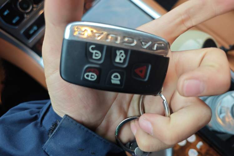 Used Jaguar XF 2015 XF 2.0T Luxury Edition Vehicle Key