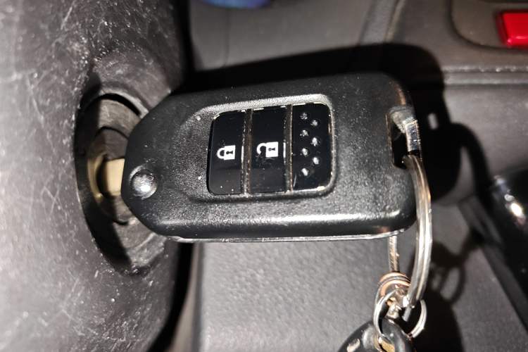 Used Honda Vezel 2015 1.8L CVT 2WD Elite Model
