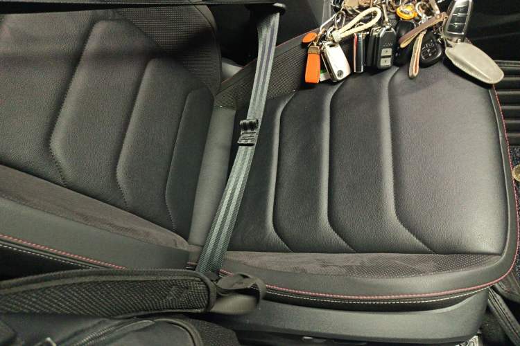 Used Volkswagen Tayron 2022 280TSI Two-Wheel Drive Luxury Smart Connectivity Version
