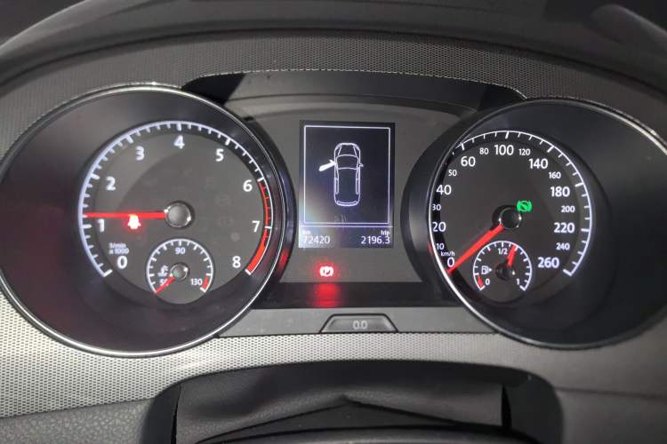 Used Volkswagen Golf Sportsvan 2016 230TSI Automatic Trend Edition
