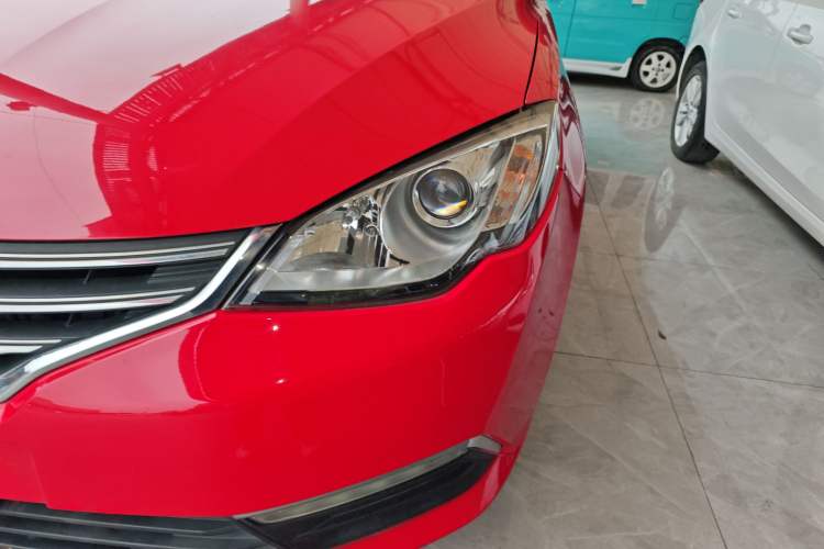 Used Roewe 360 2015 1.5L Manual Luxury Edition
